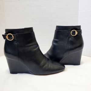 Tory Burch Sophia Gold Logo Buckle Wedge Ankle Boots Size 11